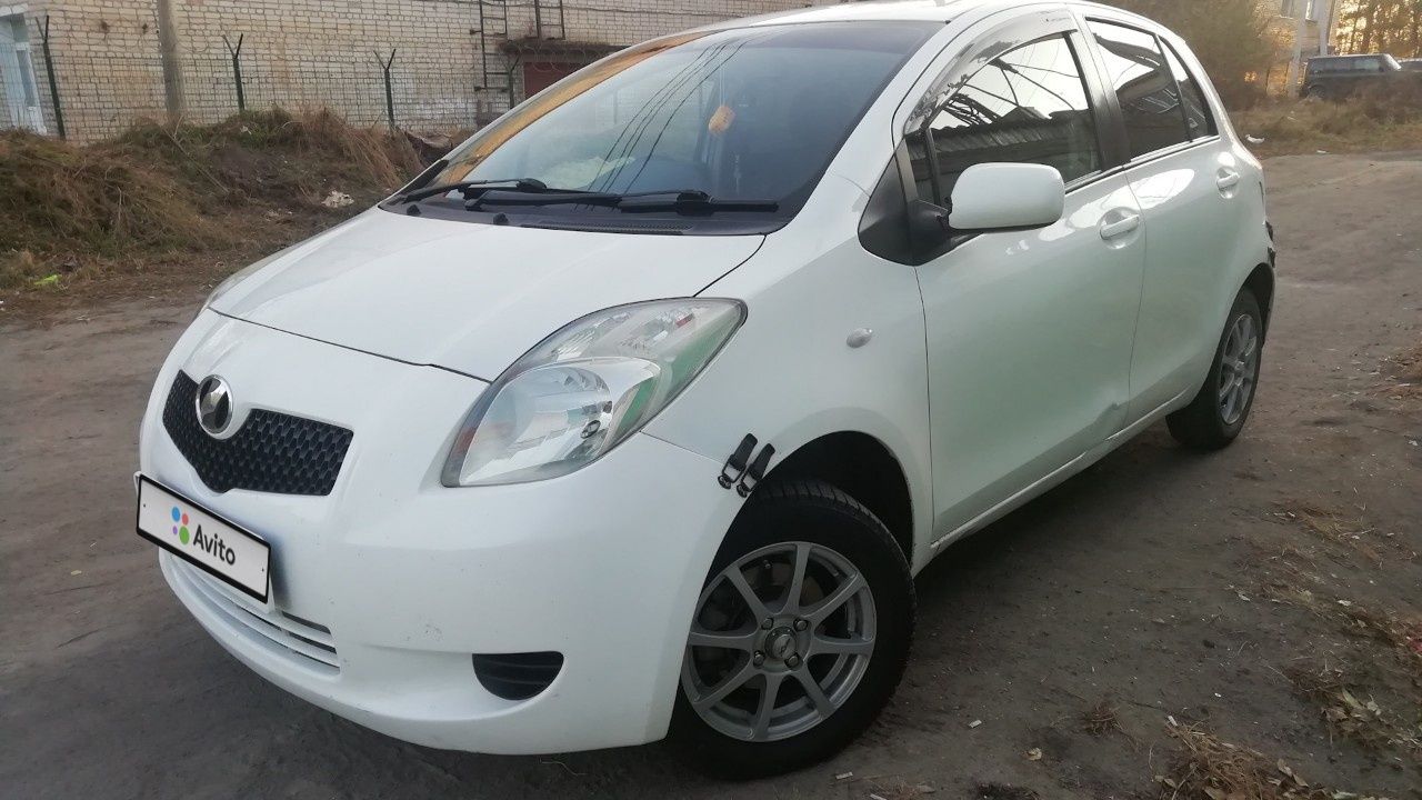 Toyota Vitz: фото владельца
