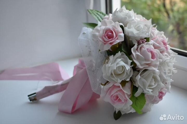 Искусственный свадебный букет + бутоньерка
