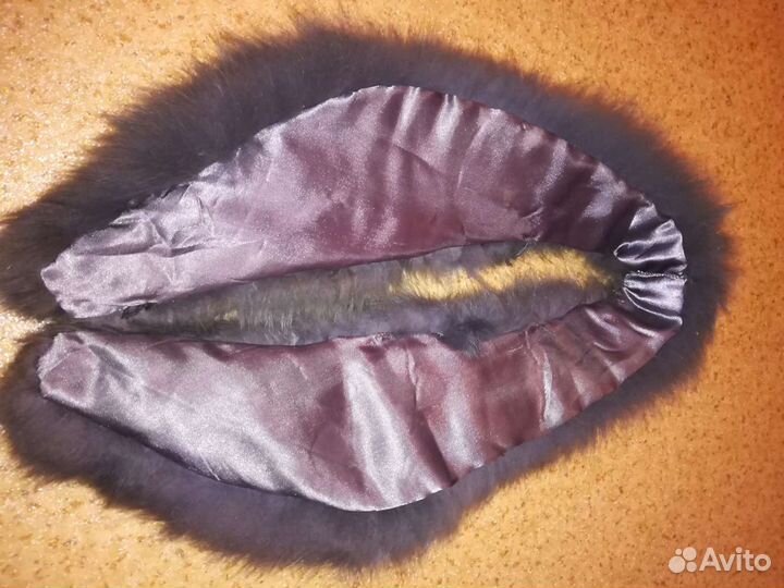 Воротник из натурального меха большой и пушистый