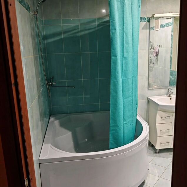 3-к. квартира, 60 м², 8/8 эт.
