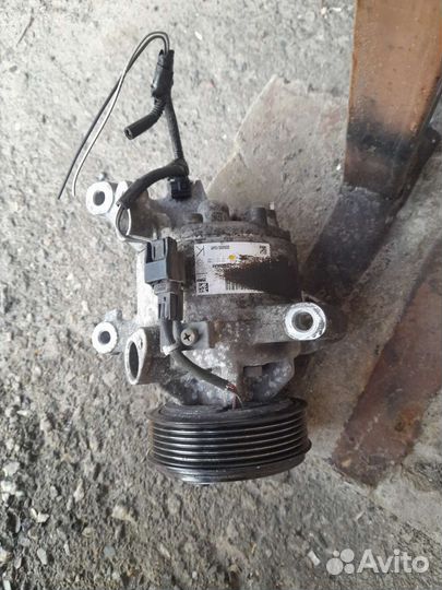 Компрессор кондиционера renault duster