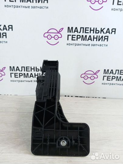 Педаль газа BMW 7 G11/G12 G30 2017 35426871053