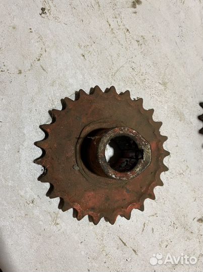 Звездочки новые советские зубьев z25 шаг 19 внутре