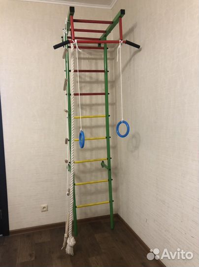 Шведская стенка с турником бу