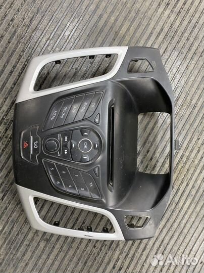 Рамка магнитолы Форд Фокус 3