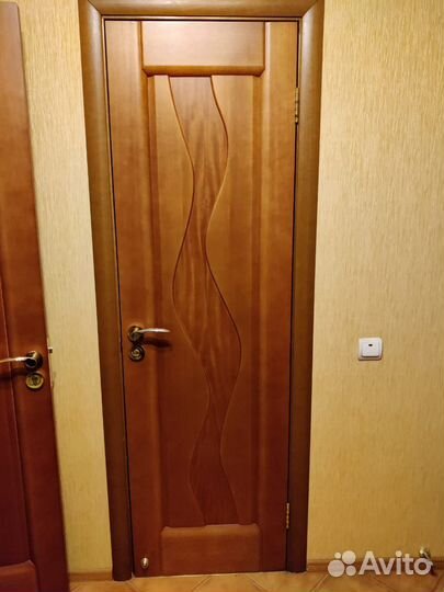 Двери межкомнатные из массива бу