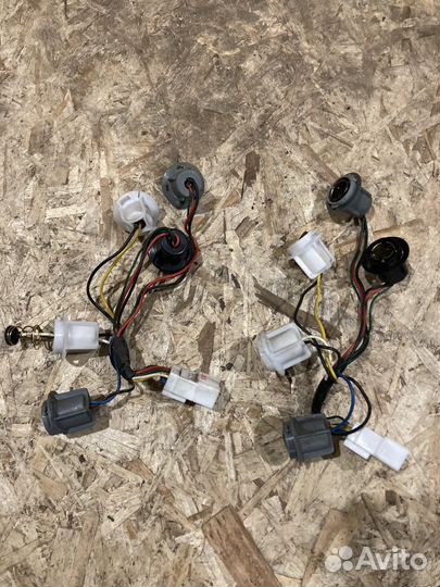 Проводка заднего фонаря Шевроле Лачетти Разбор