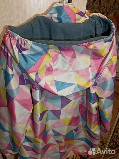 Ветровка для девочки 134/140