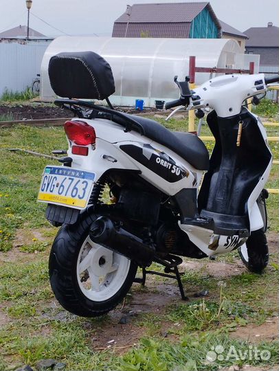 Скутер Сим Орбит