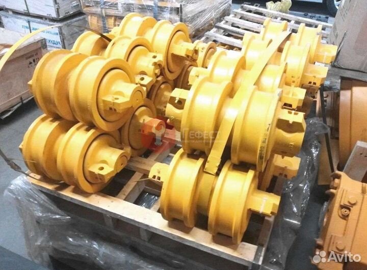 Каток поддерживающий Doosan 330LC-V 2270-6126C