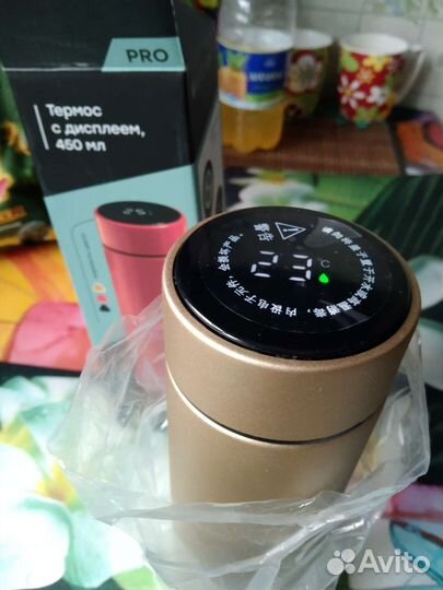 Кружка термос с датчиком температуры