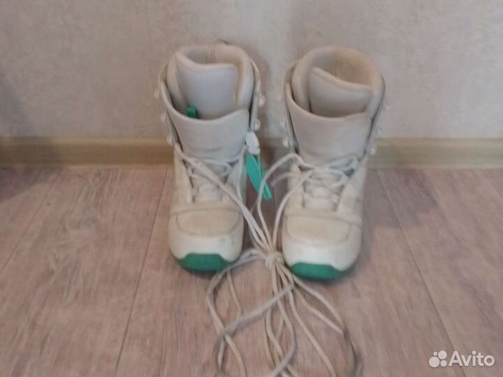 Сноубордические ботинки