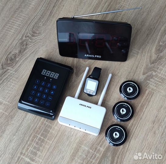 Комплект системы вызова: кнопка вызова официанта