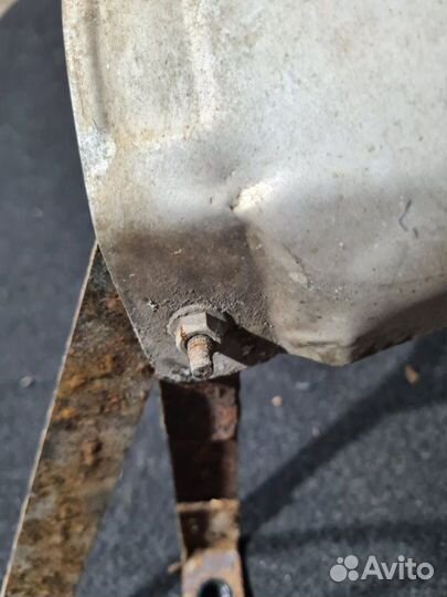 Термоэкран Nissan Juke F15 1.6 DDT 2011