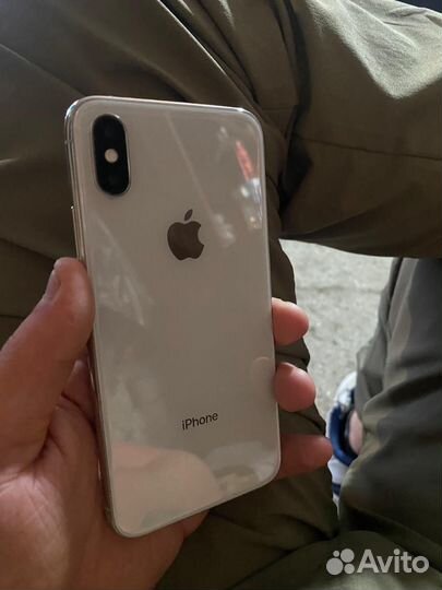 iPhone Xs, 64 ГБ