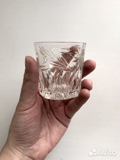 Хрустальные рюмки