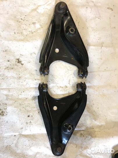 Рычаги Рено Логан 1