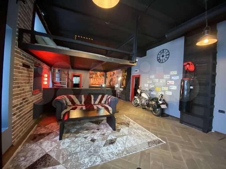 1-к. квартира, 81 м², 2/4 эт.