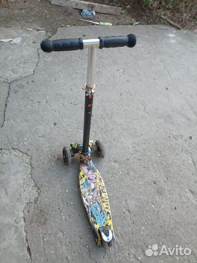 Самокат детский трехколесный бу