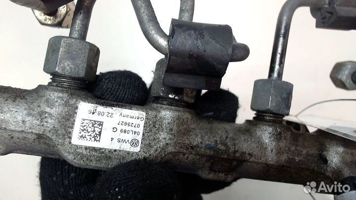 Рампа топливная Skoda Rapid, 2016