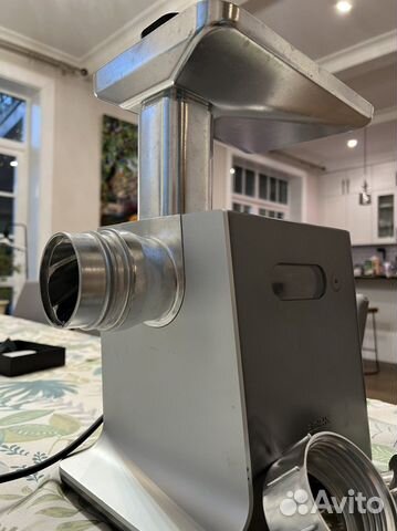 Мясорубка электрическая Bork M780