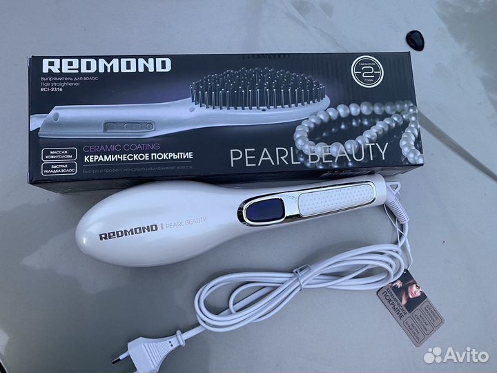 Расческа-выпрямитель новая