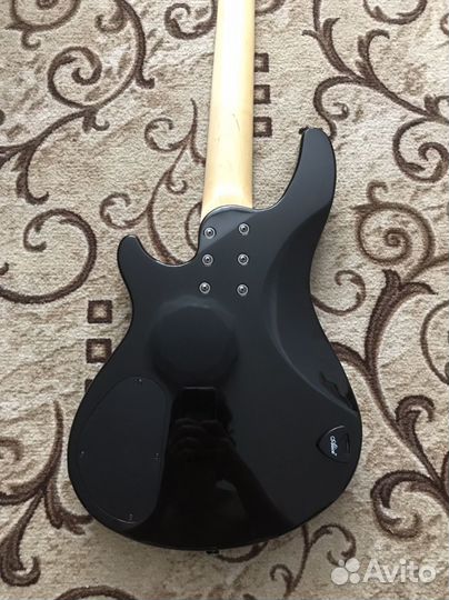 Бас гитара schecter sgr c-5