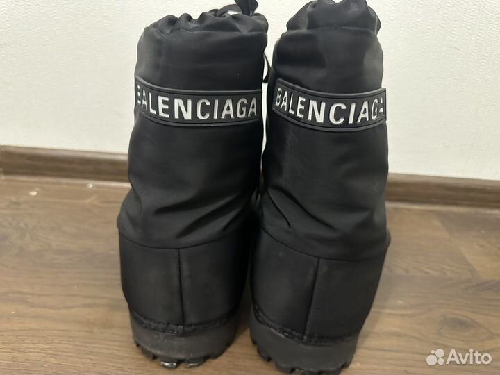 Balenciaga Alaska boots