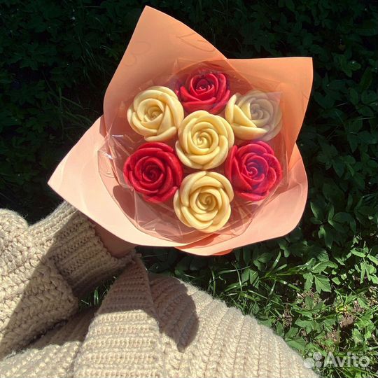 Цветы, букет, шоколад для мамы