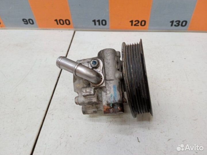 Насос гидроусилителя Chevrolet Trailblazer 2 2.8