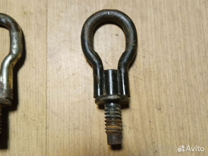 Буксировочный крюк Форд фокус 1