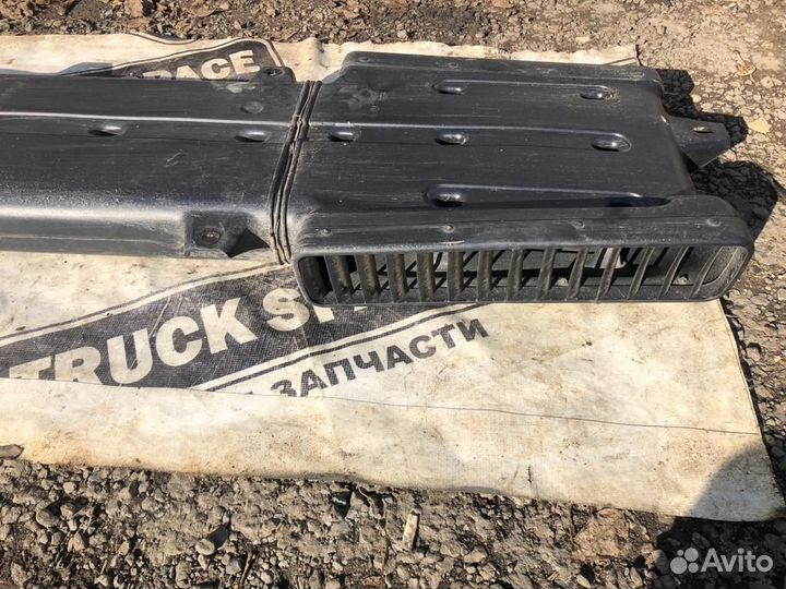 1328237 Воздуховод за кабиной DAF