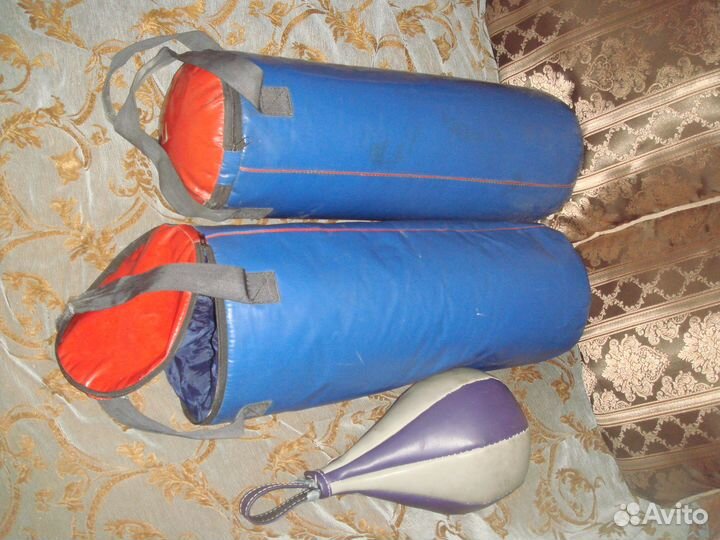 Бокс. Шлем. Лапы. Груша. Перчатки