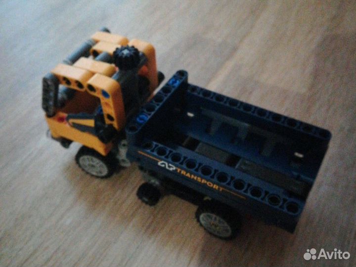 Lego Technic самосвал