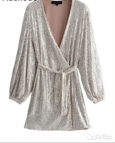 Платье с пайетками