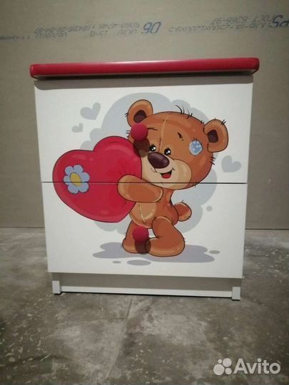 Тумба прикроватная