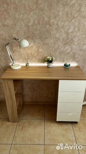 Детский стол,компьютерный.Новый