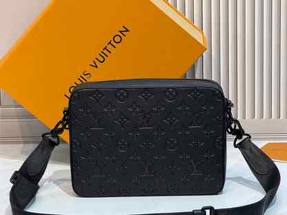 Сумка-мессенджер Louis Vuitton Trio, Москва