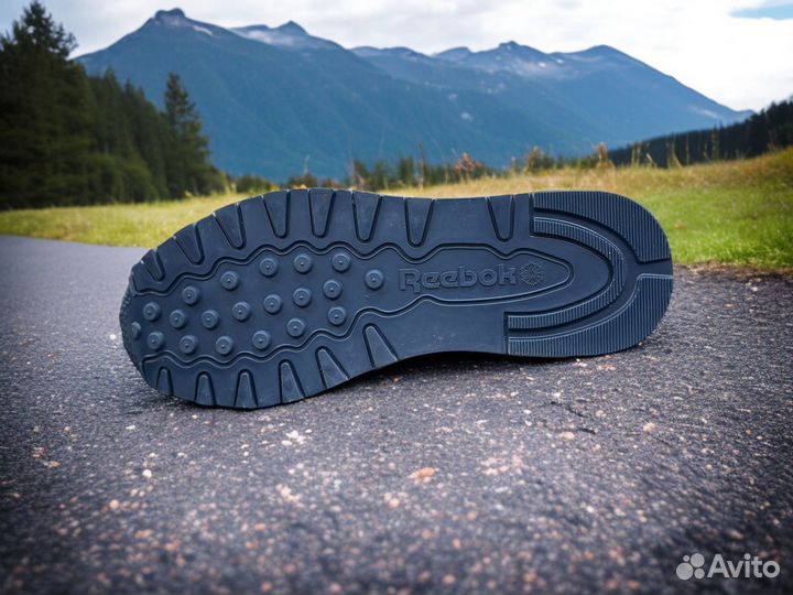 Кроссовки Reebok Classic кожаные