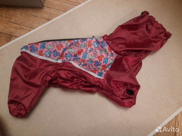 Комбинезон для маленькой собаки