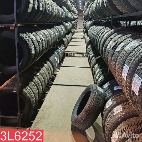 Kumho Solus TA31 215/55 R17 90M