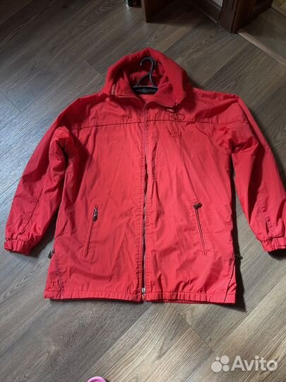 Куртка- ветровка женская