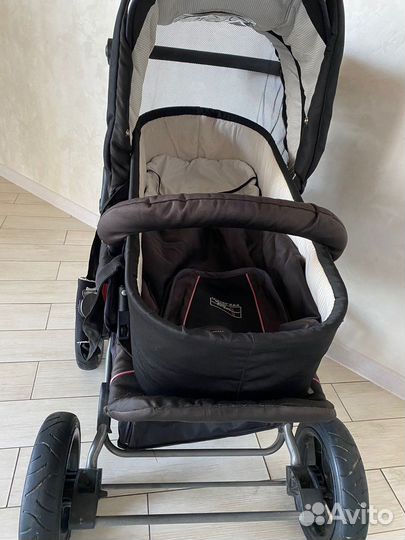 Детская коляска с люлькой