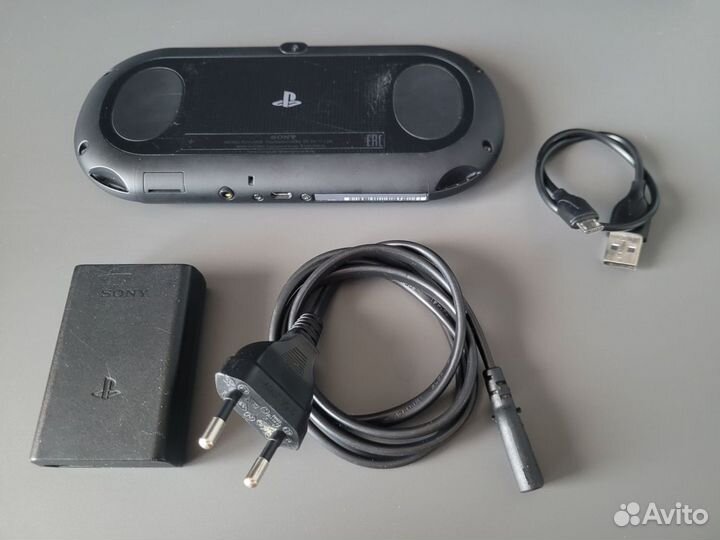 Sony PlayStation Vita Slim PCH-2008 Продано