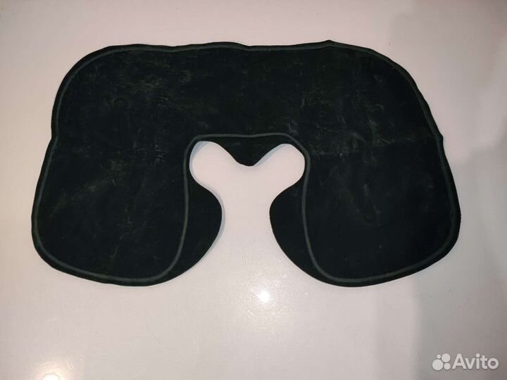 Подушка для самолета