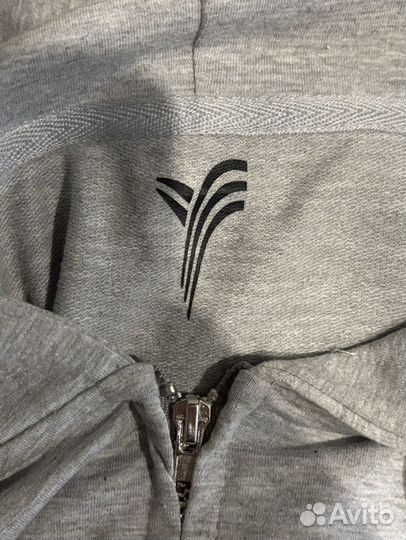 Yori sport зипка