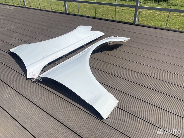 Крыло переднее правое белое Audi A6 C7