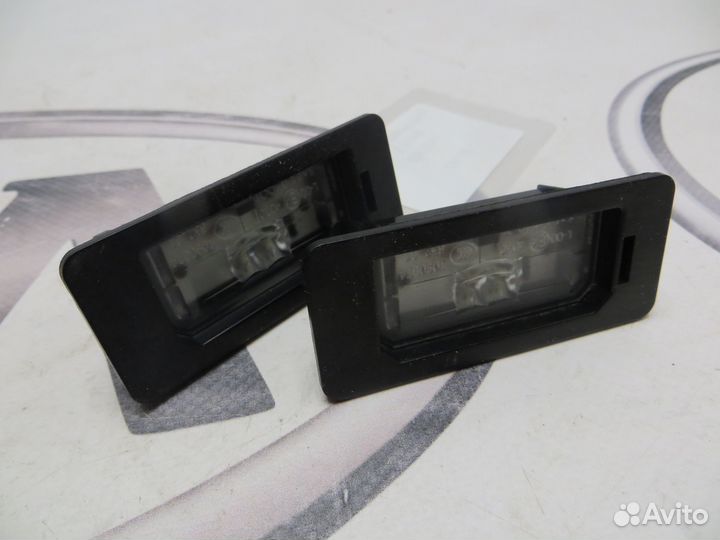 Подсветка номера BMW 5 G30/G31 / 7410302