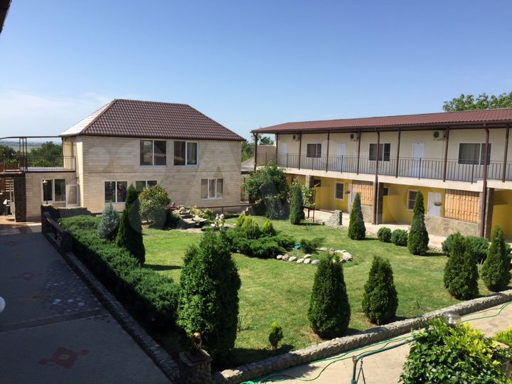 Гостиница, 750 м²