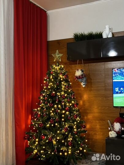 Елка искусственная